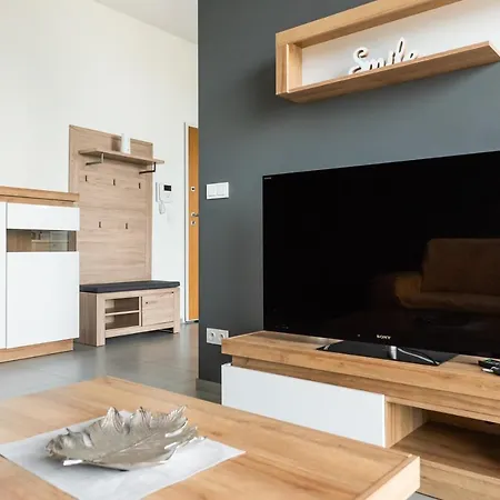 Metro Imielin 13th Floor By Bookinghost