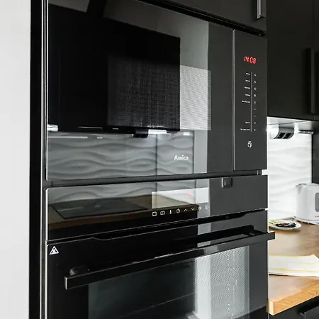 Metro Imielin 13th Floor By Bookinghost *