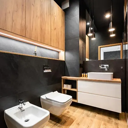 Apartament Metro Imielin 13th Floor By Bookinghost