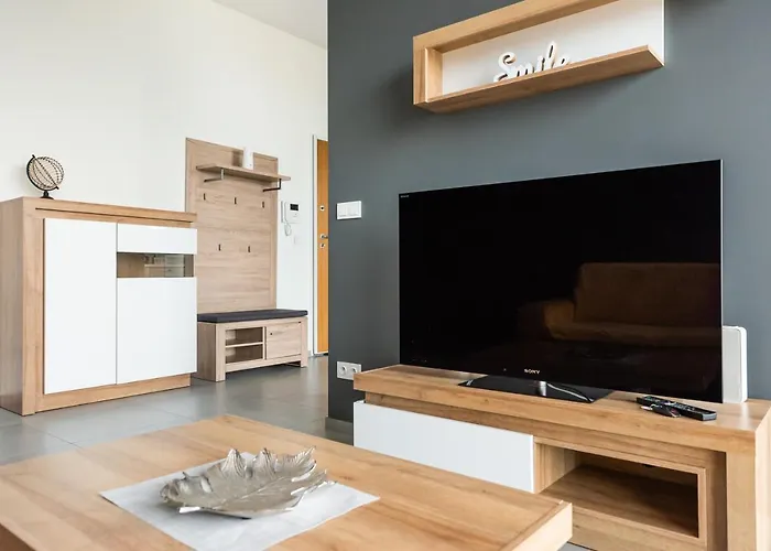 Metro Imielin 13th Floor By Bookinghost